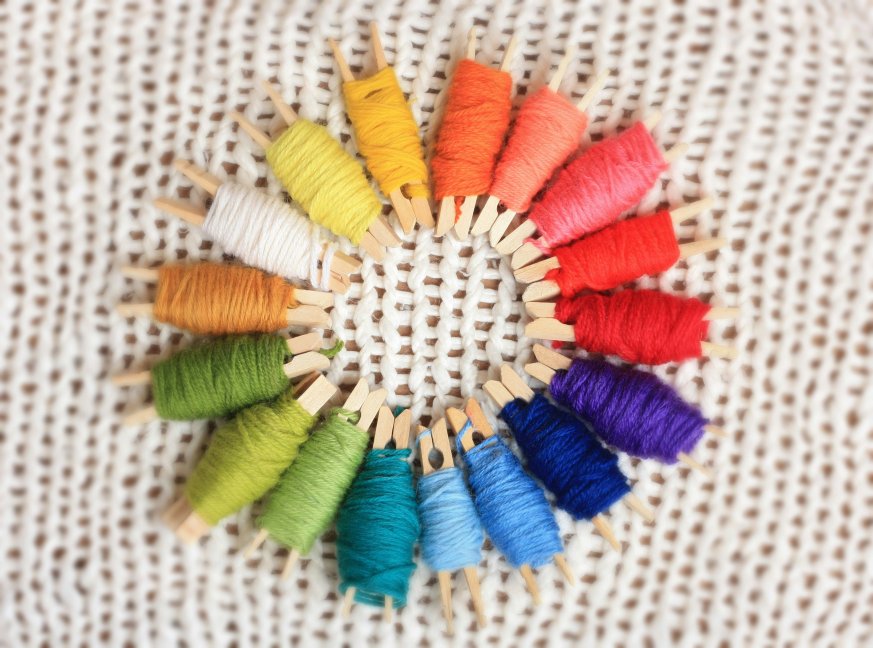 A rainbow circle of crochet yarn