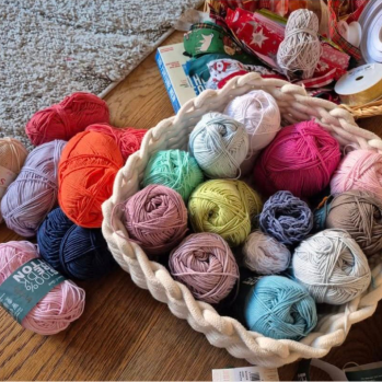Balls of colourful wool